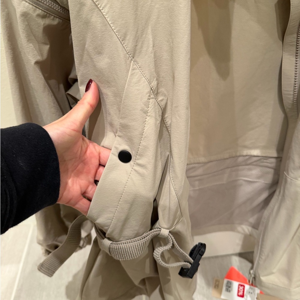 H&M Beige Utility Jacket - Picture 6 of 14